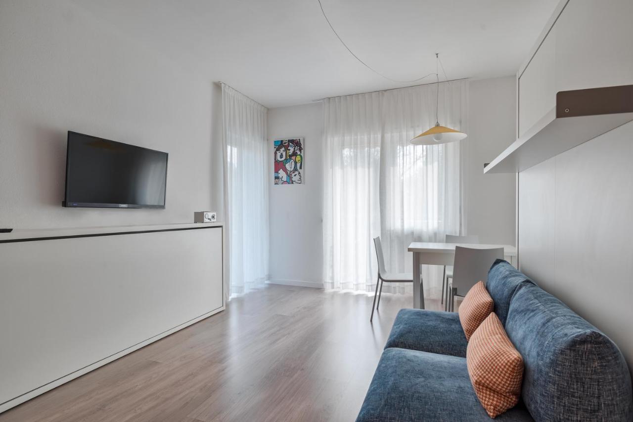 Residence Toblini Torbole Sul Garda Eksteriør bilde