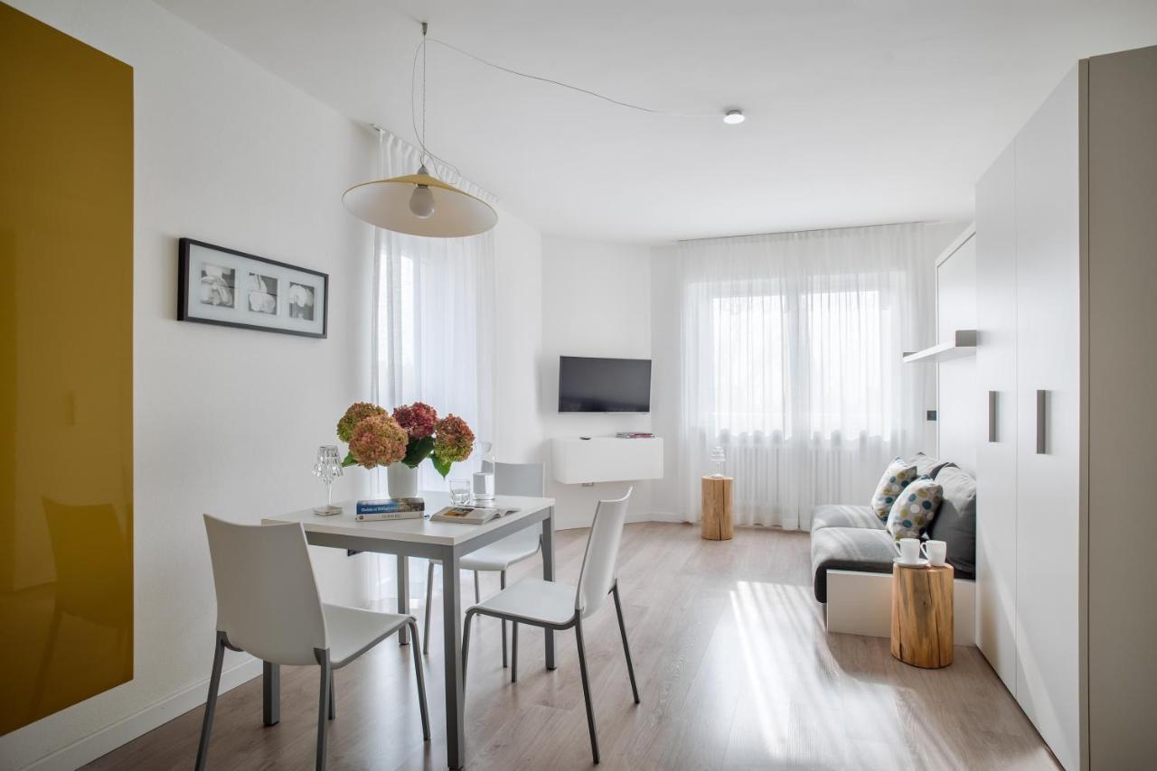 Residence Toblini Torbole Sul Garda Eksteriør bilde