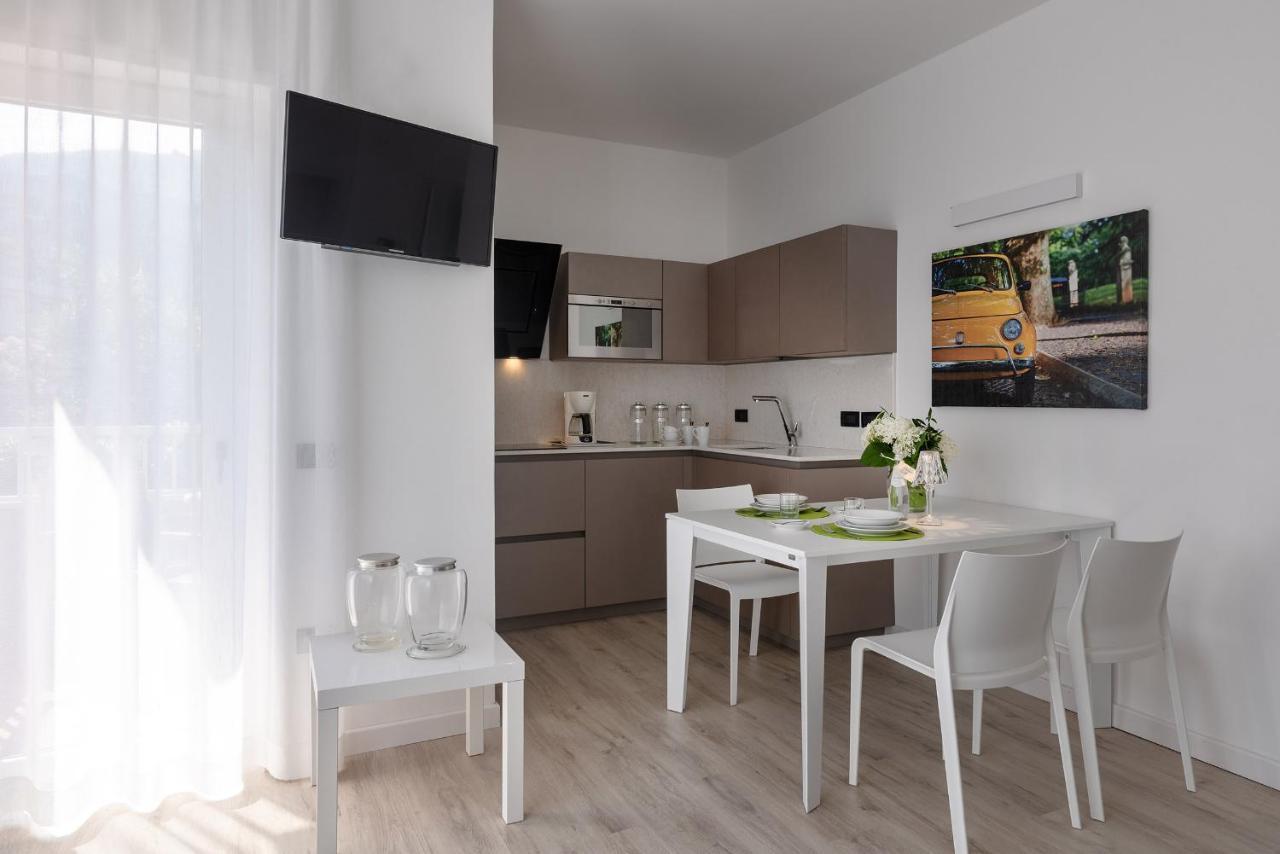 Residence Toblini Torbole Sul Garda Eksteriør bilde