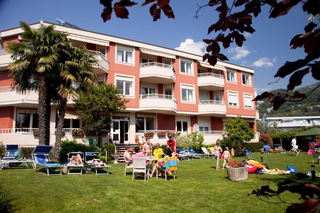Residence Toblini Torbole Sul Garda Eksteriør bilde