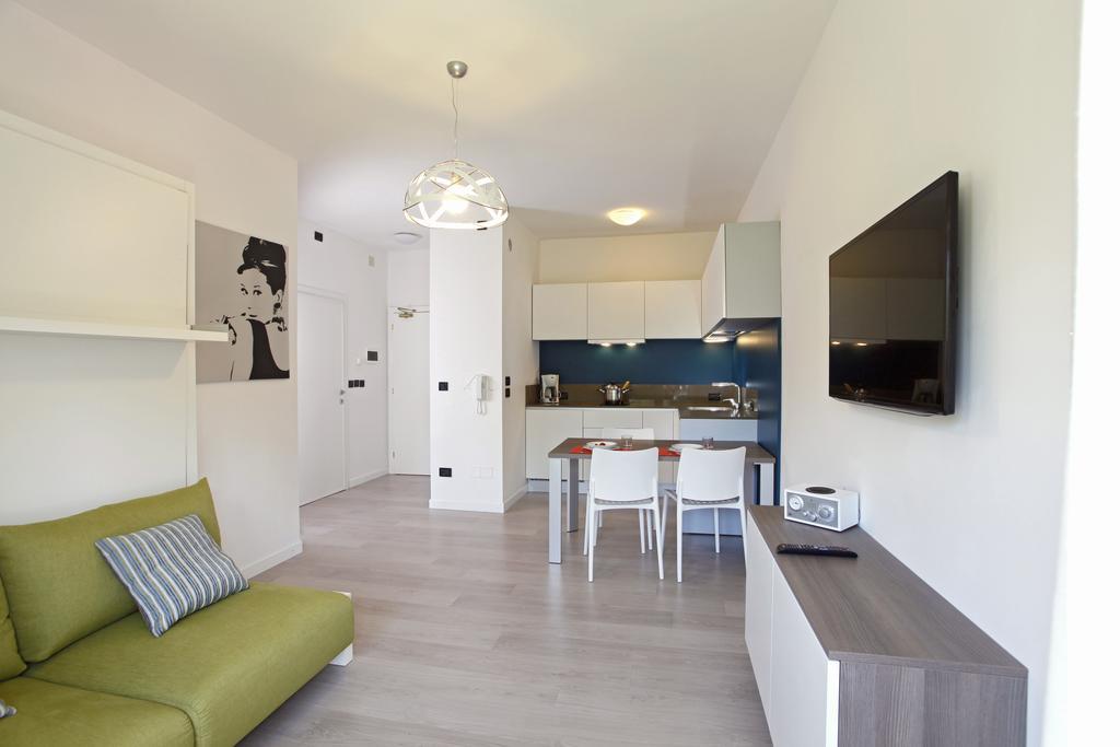 Residence Toblini Torbole Sul Garda Eksteriør bilde