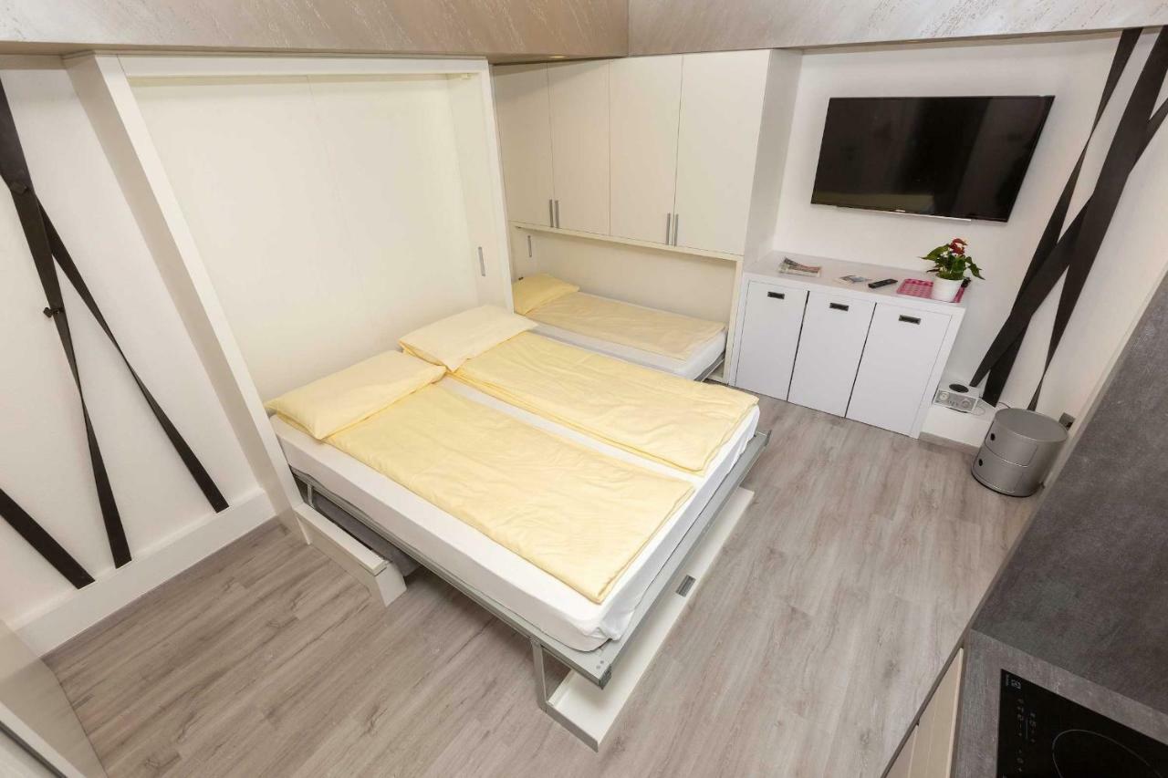 Residence Toblini Torbole Sul Garda Eksteriør bilde
